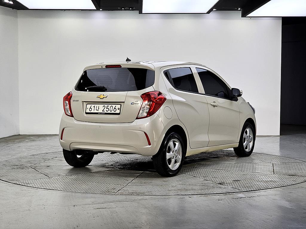 Chevrolet Spark LT Plus M/ T 5