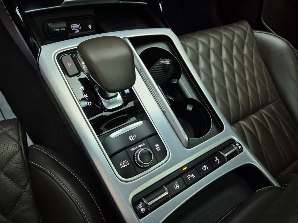 Kia Stinger 2WD 2.5 Masters 9