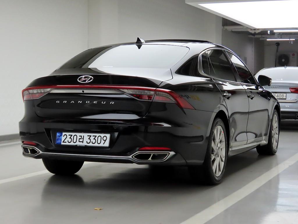 Hyundai Grandeur Calligraphy 5