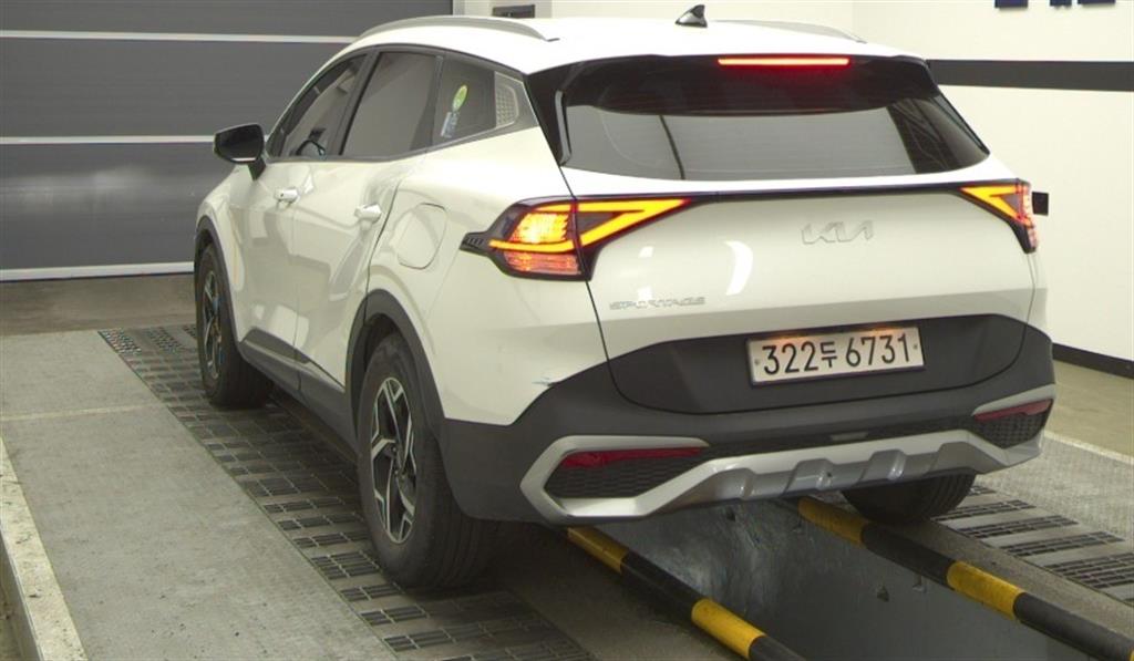 Kia Sportage 2.0 Diesel 2WD Prestige 3