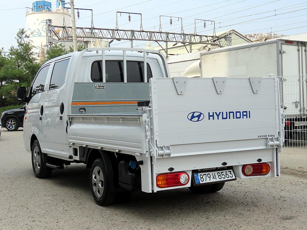 Hyundai Porter Double Cab/ Long Wheelbase/ CRDi Smart 4