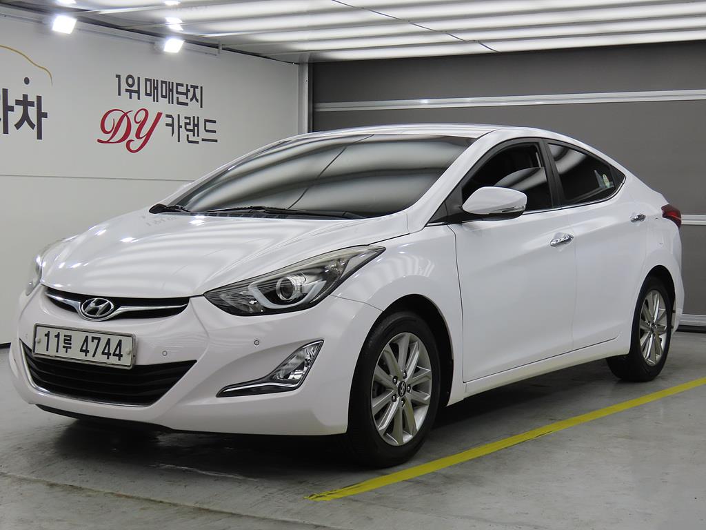 Hyundai Avante 1.6 LPI Modern 2