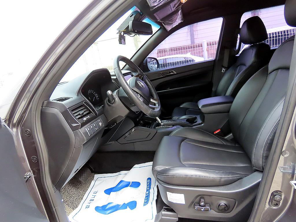 KG Mobility (Ssangyong) Rexton Diesel 2.2 4WD 5 Link Prestige Special 6