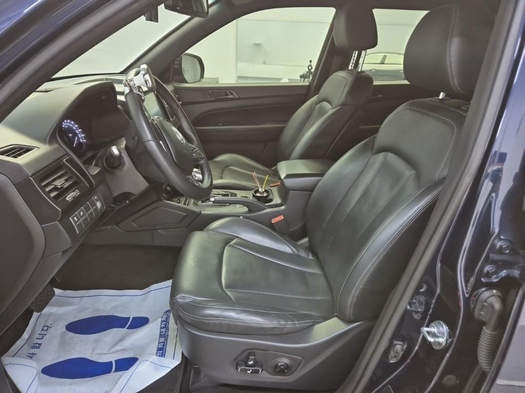 KG Mobility (Ssangyong) Rexton Diesel 2.2 2WD 5 Link Prestige Special 9