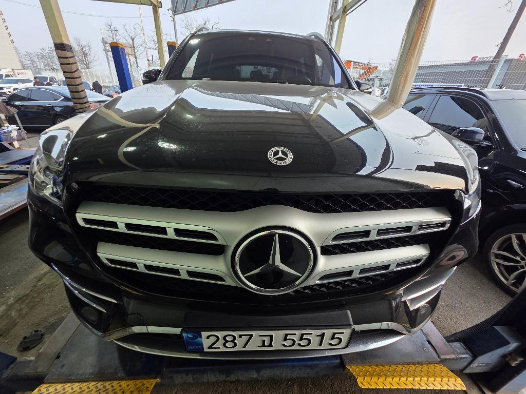 Mercedes-Benz GLS-Class GLS400d 4MATIC 2