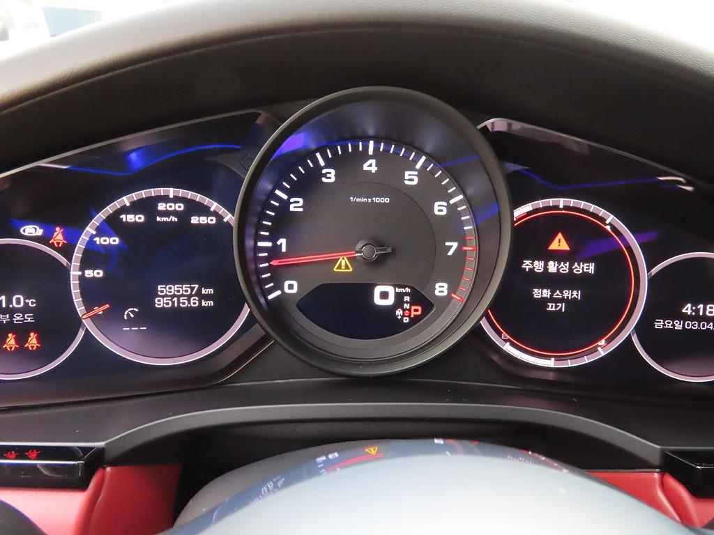 Porsche Cayenne 3.0 9