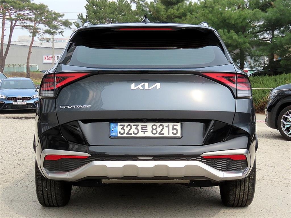 Kia Sportage 1.6 Gasoline 2WD Signature 5