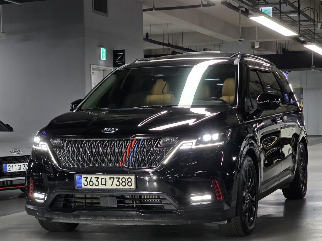 Kia Carnival Diesel Signature