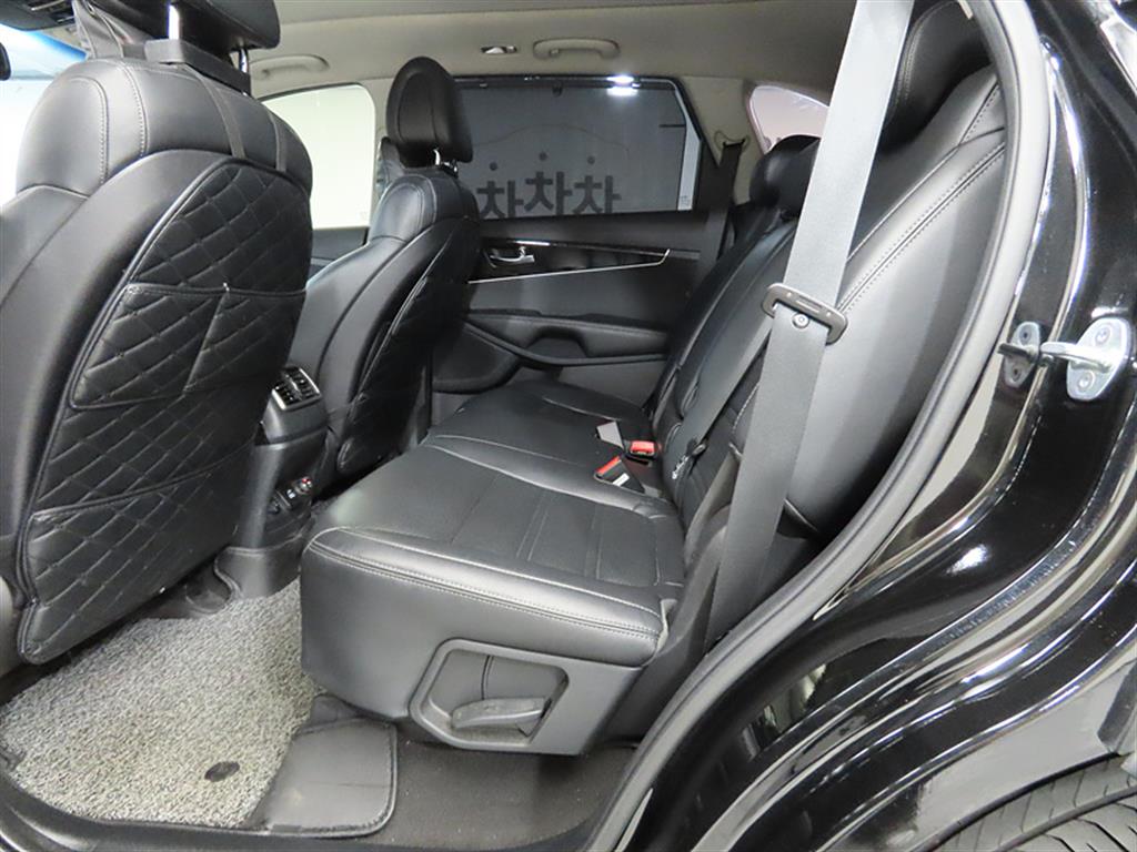 Kia Sorento Diesel 2WD 2.0 Prestige 7