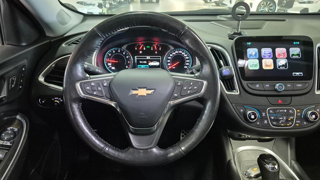 Chevrolet Malibu 1.5 Turbo LTZ 5