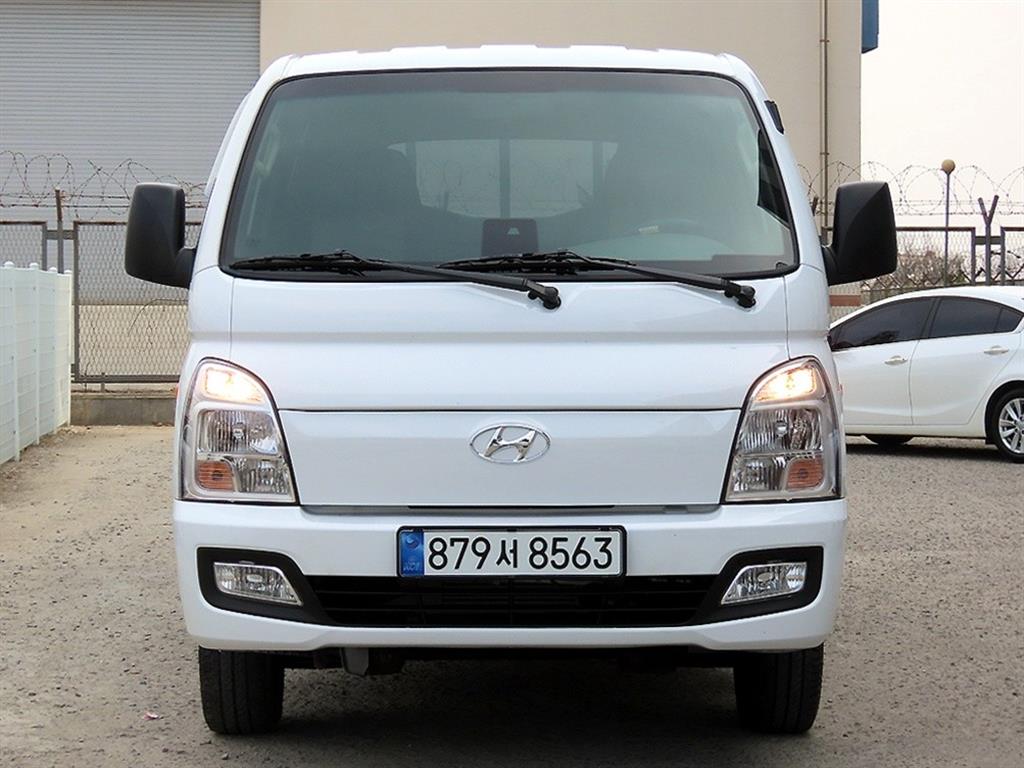 Hyundai Porter Double Cab/ Long Wheelbase/ CRDi Smart 2