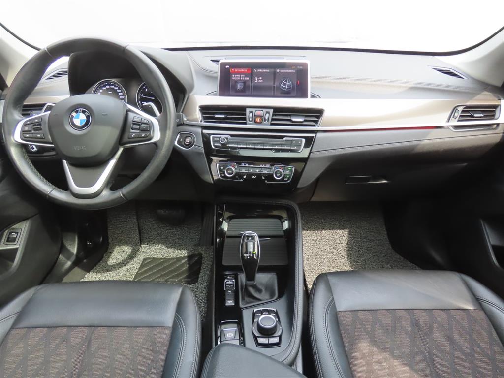 BMW X1 xDrive 20i xLine Special Edition 8