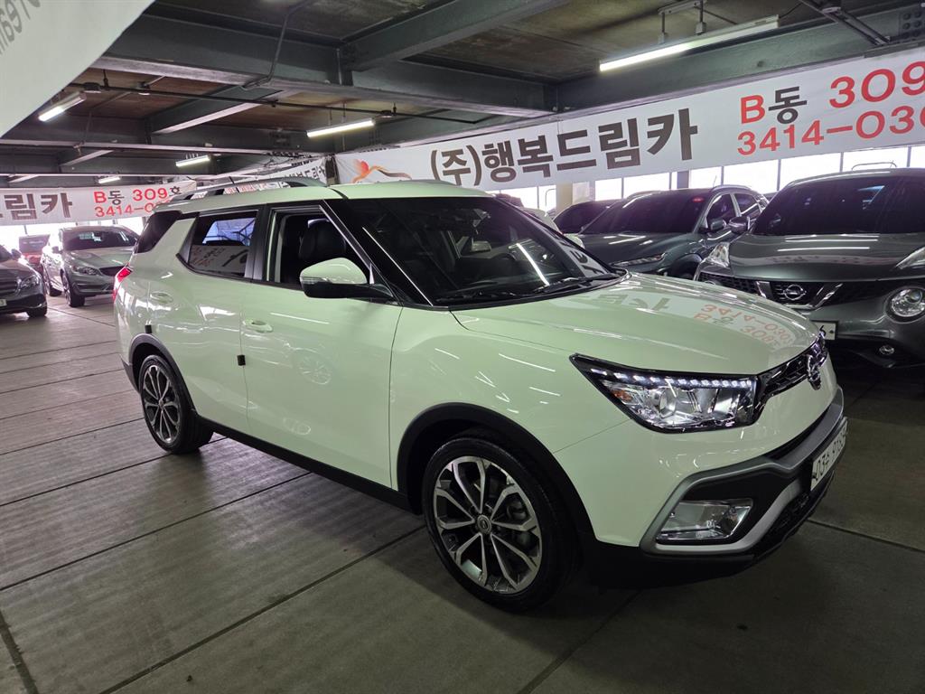 KG Mobility (Ssangyong) Tivoli 2WD Gasoline 1.6 IX 3