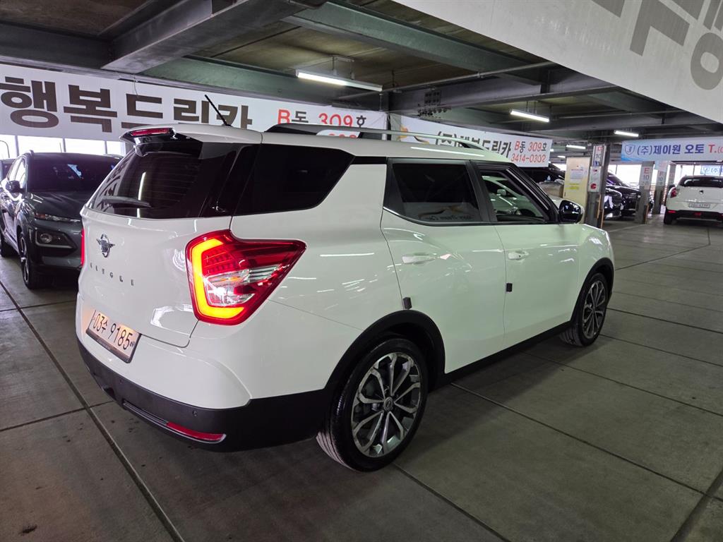 KG Mobility (Ssangyong) Tivoli 2WD Gasoline 1.6 IX 4