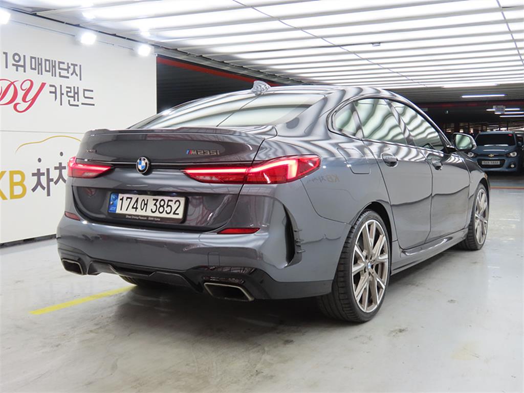 BMW 2 Series M235i xDrive 5