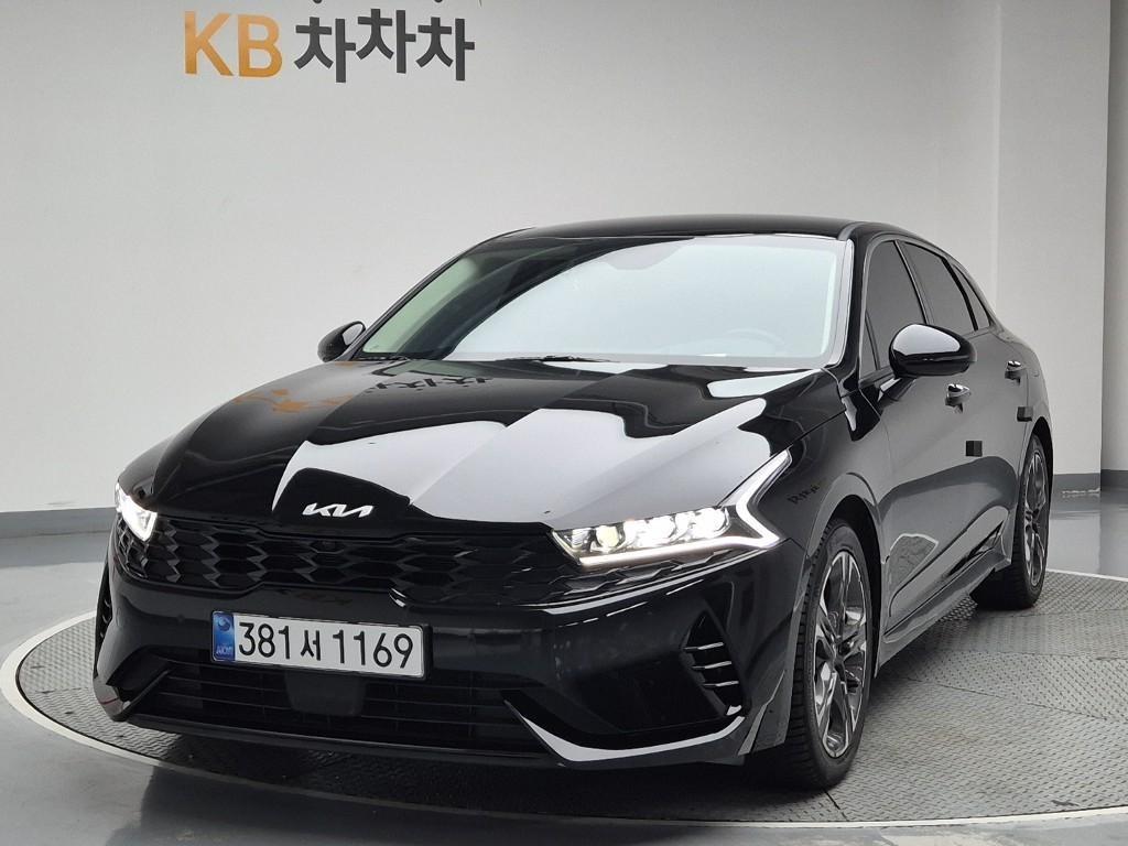 Kia K5 2.0 Signature 2