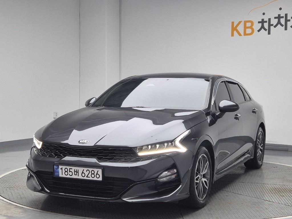 Kia K5 2.0 Prestige 2