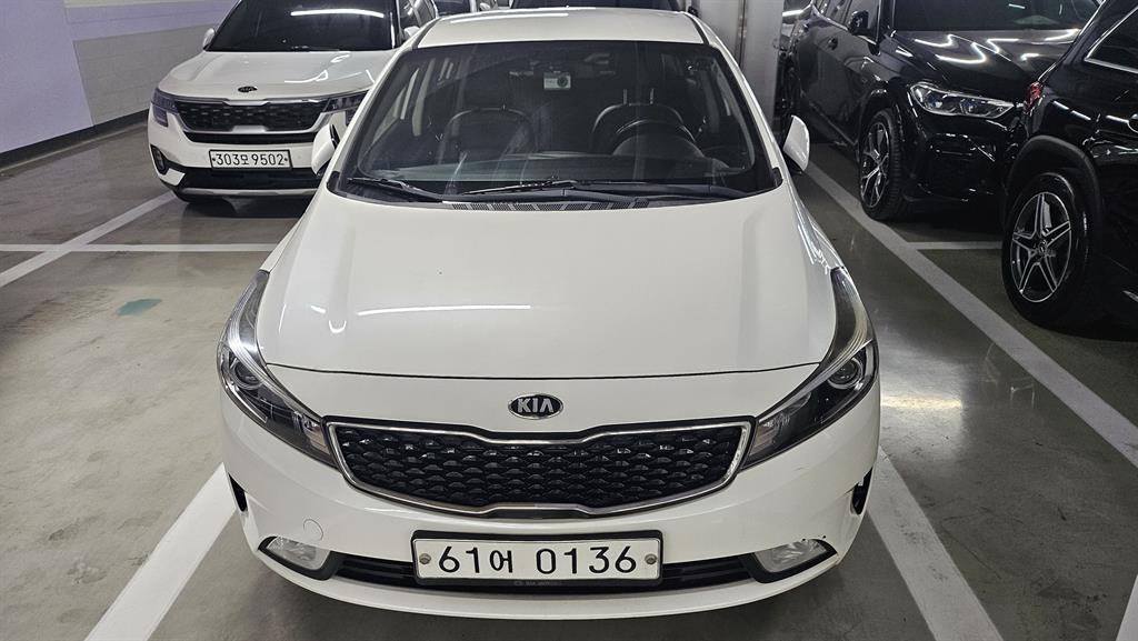 Kia K3 1.6 GDI Trendy Base Type