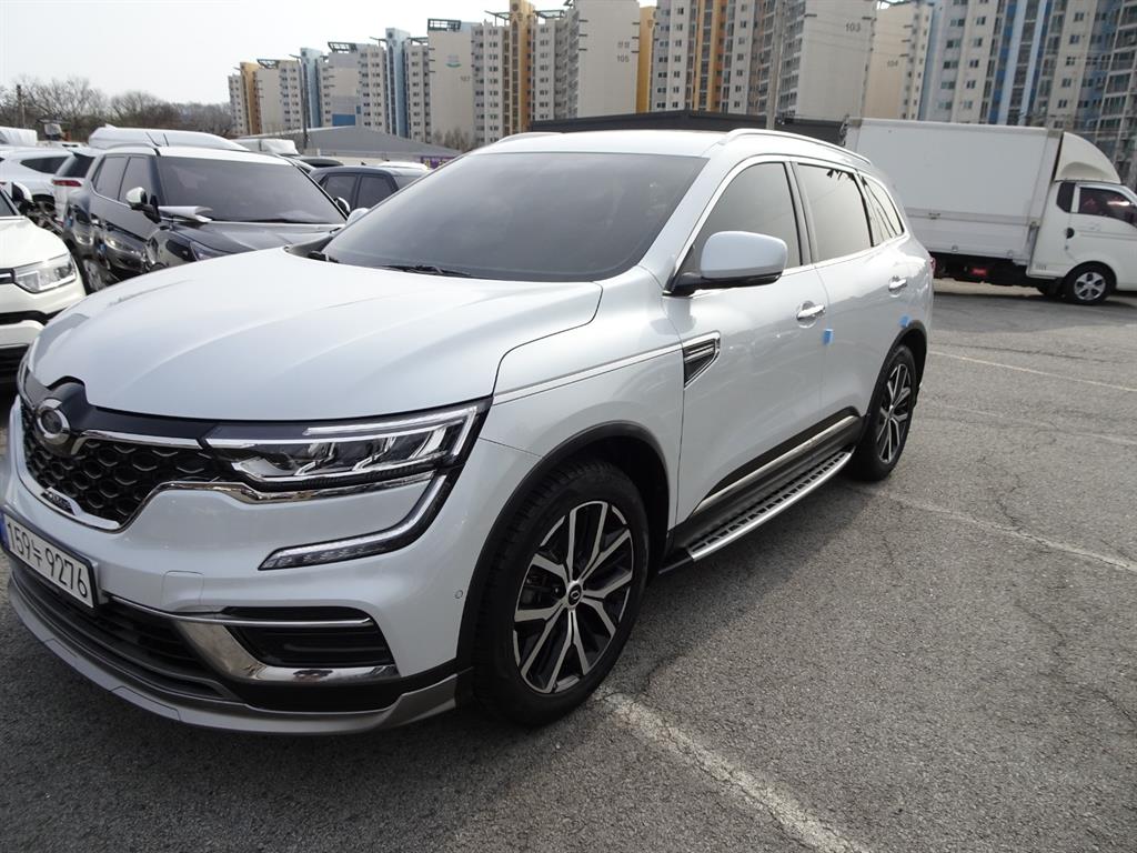 Renault QM6 Gasoline 2.0 GDe RE Signature 2WD 3