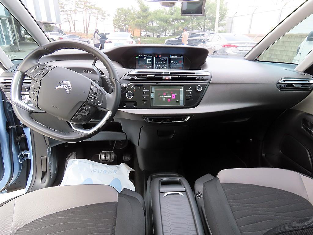 Citroen C4 Picasso 1.6 B-HDI Feel 8