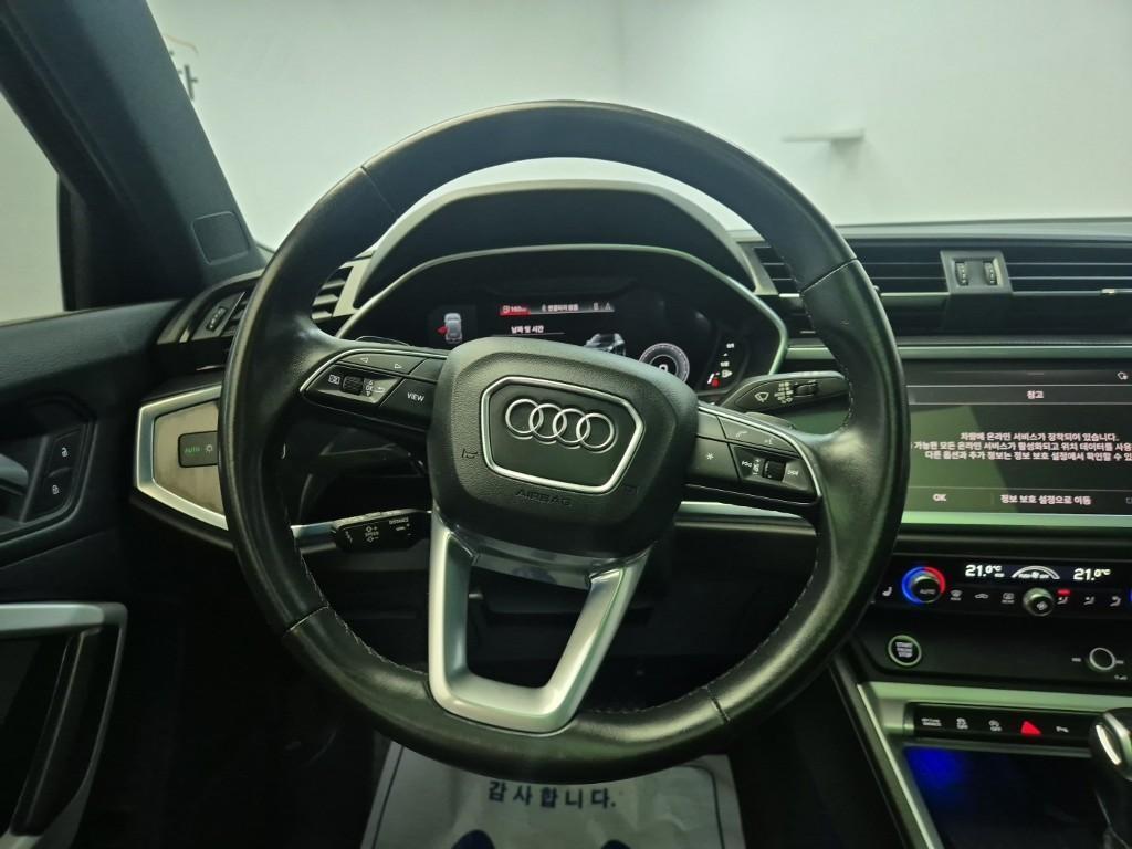 Audi Q3 35 TDI Quattro Premium 10