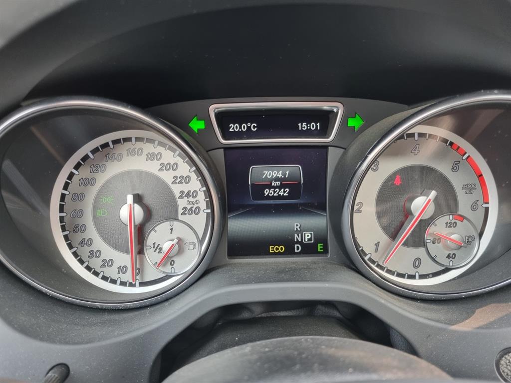 Mercedes-Benz CLA-Class CLA200 CDI 5