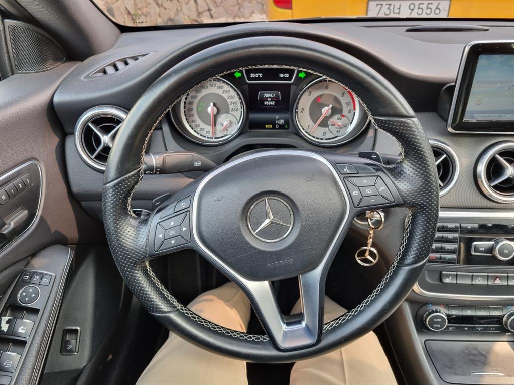 Mercedes-Benz CLA-Class CLA200 CDI 10