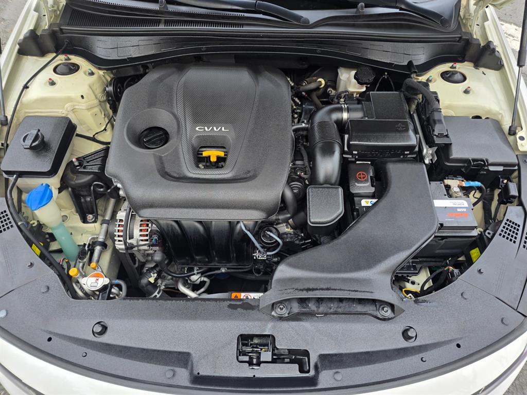 Kia K5 2.0 Prestige 6