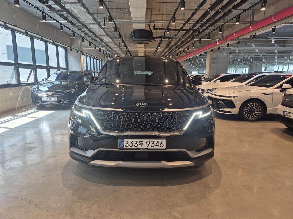 Kia Carnival Diesel Prestige 4