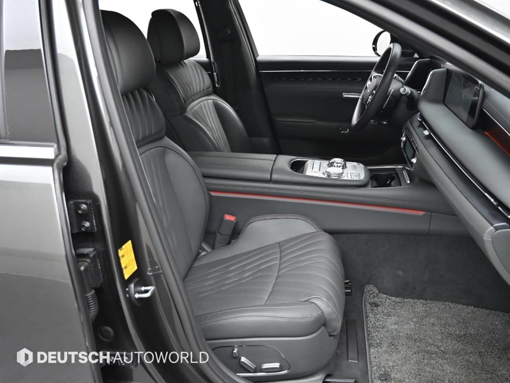 Genesis G90 3.5T GDI AWD 10