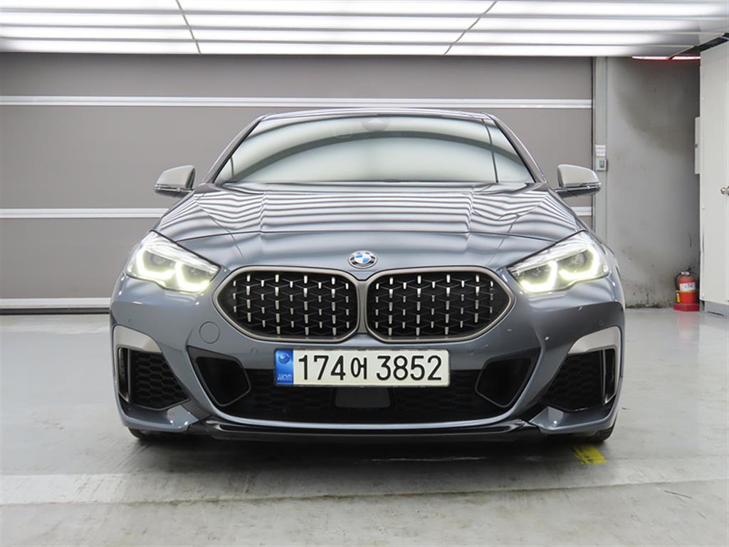 BMW 2 Series M235i xDrive 3