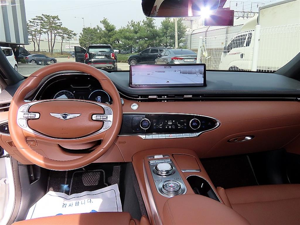 Genesis GV70 2.5T Gasoline 2WD Base Type 8