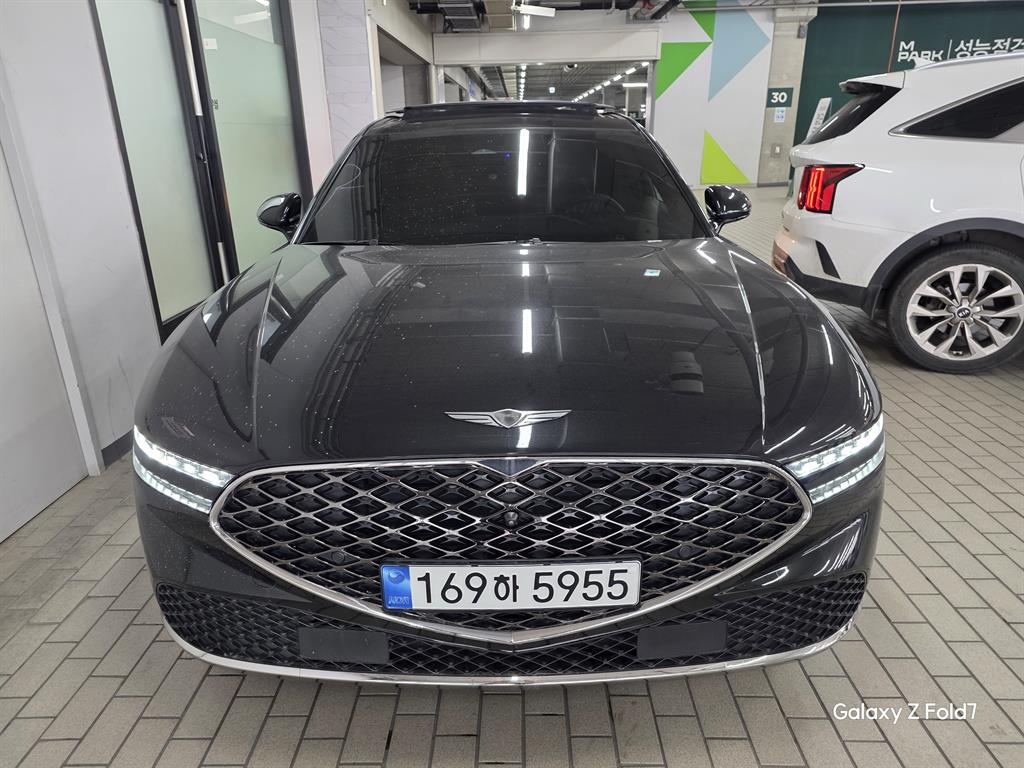 Genesis G90 3.5T GDI AWD 3