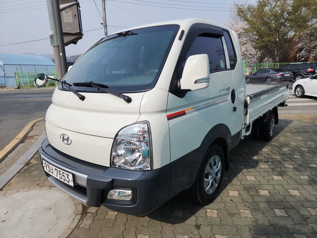 Hyundai Porter 1.0 Ton/ Super Cab/ Long Wheelbase/ CRDi Gold 3