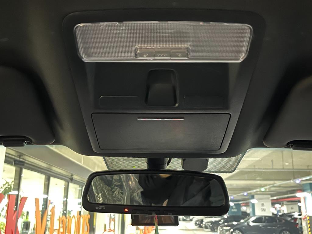 KG Mobility (Ssangyong) Rexton Diesel 2.2 4WD 5 Link Prestige Special 9