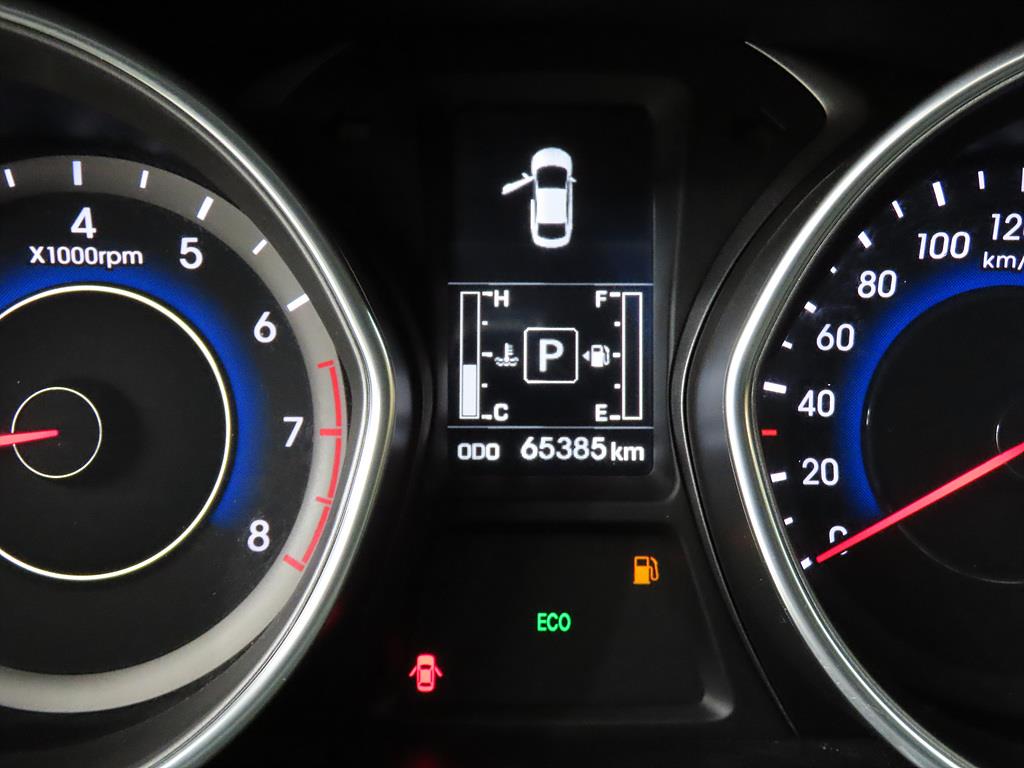 Hyundai Avante 1.6 LPI Modern 9