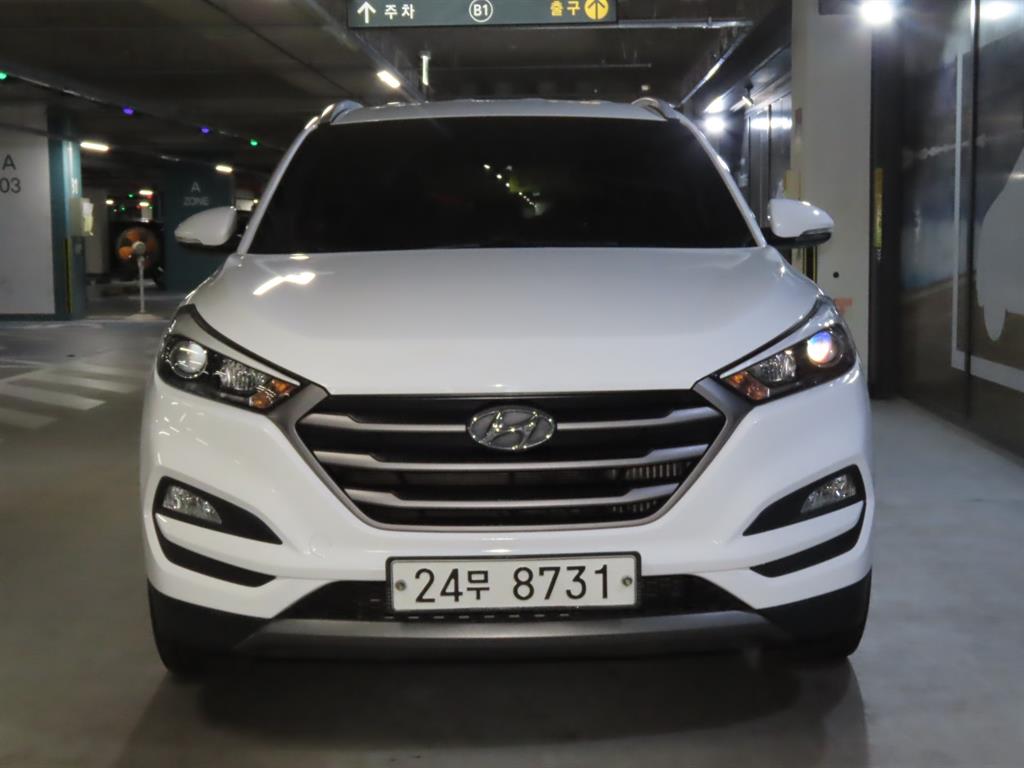 현대 투싼 디젤 1.7 2WD 모던 사진 2/20