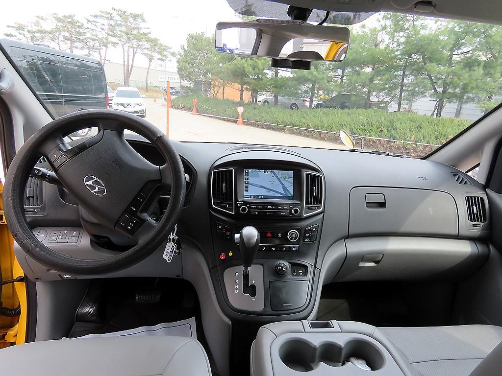 Hyundai Starex 4WD 9