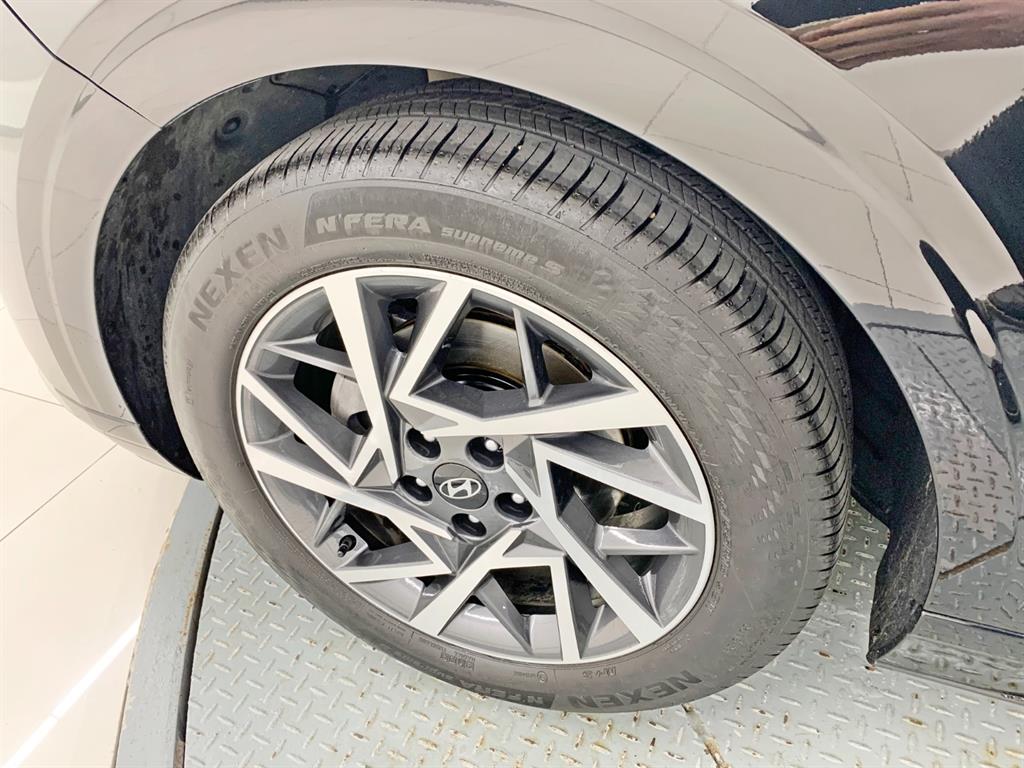 Hyundai Grandeur Premium 6