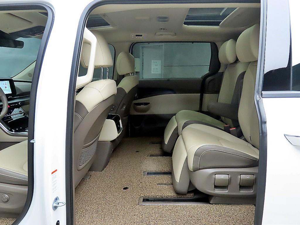 Kia Carnival Diesel Noblesse 7