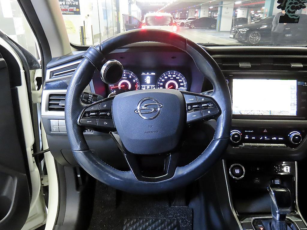 KG Mobility (Ssangyong) Korando 2WD Gasoline 1.5 C5 Plus 9