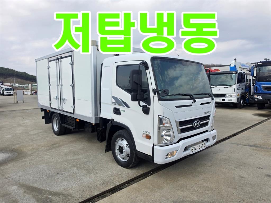 현대 올뉴마이티 2.5톤 냉동탑 - 중고 트럭 매물 이미지
