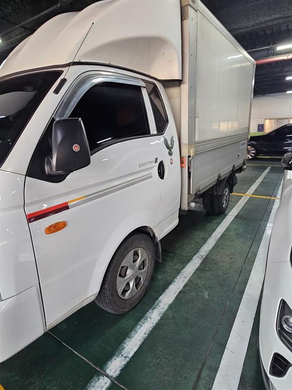 현대 포터2 1톤 윙바디 - 중고 트럭 매물 이미지