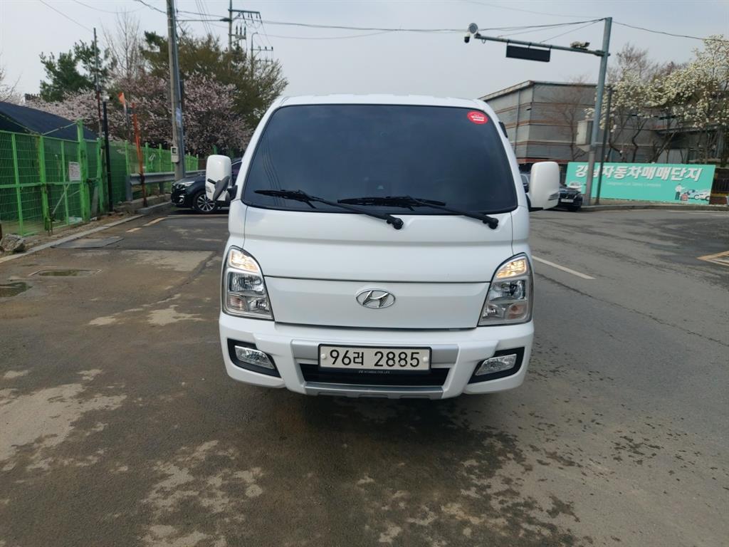 현대 포터2 1톤 카고 - 중고 트럭 매물 이미지