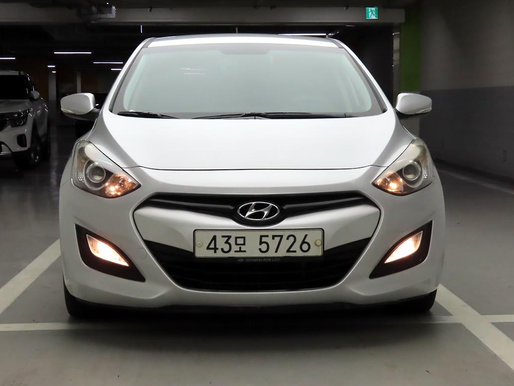 Hyundai i30 1.6 VGT Unique