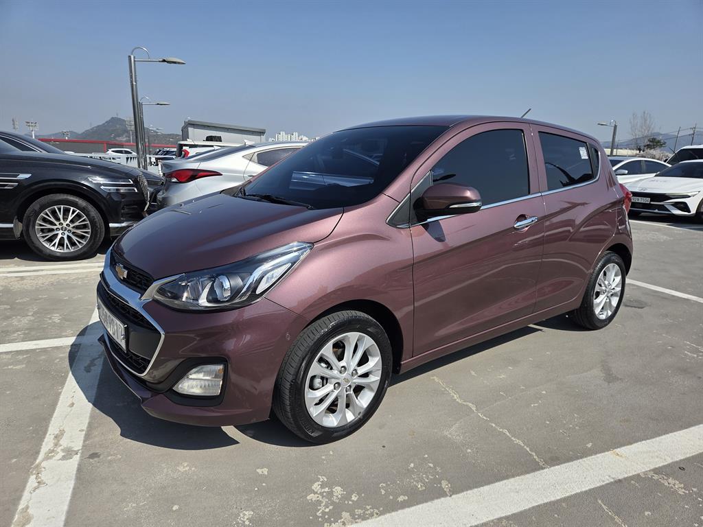 Chevrolet Spark Premier