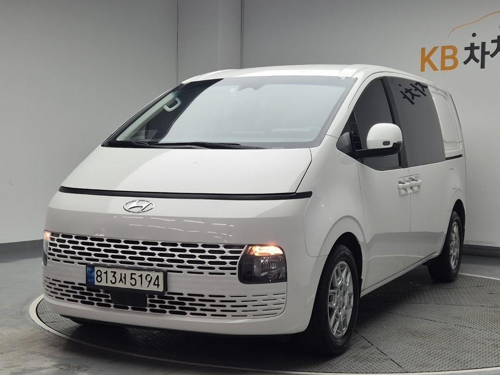 Hyundai Staria 2WD Diesel Cargo Modern