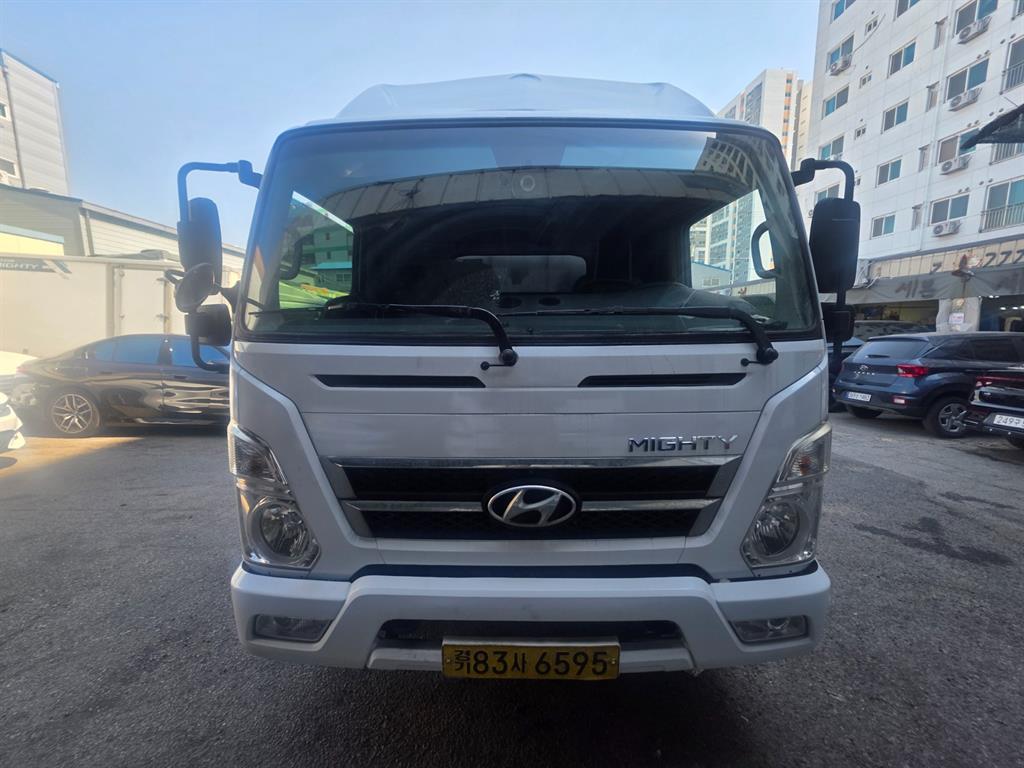 현대 올뉴마이티 3.5톤 카고 - 중고 트럭 매물 이미지