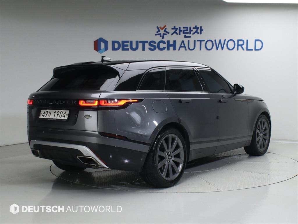 랜드로버 레인지로버 벨라 3.0 P380 R-다이나믹 SE 사진 2/20