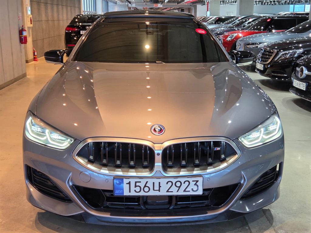 BMW 8 Series M850i xDrive Coupe 3